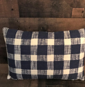 CHECK IT OUT! BIG-CHECKED FARMHOUSE-STYLE, CLASSIC-LOOKING NAVY/WHITE LUMBAR THROW PILLOW