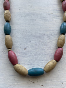 VERY RARE-TO-FIND VINTAGE CHILD'S TOY BEAD NECKLACE