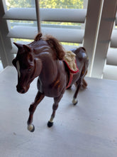 VINTAGE TOY, HARD PLASTIC HORSE WITH MANE/TAIL AND RIDING SADDLE PAD