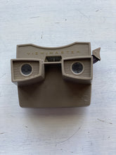 VINTAGE 1959 SAWYERS VIEWMASTER--PLAIN TAN (NO SLIDES INCLUDED), MADE IN THE USA, AND RARE-RARE-RARE