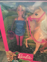 LET'S RIDE! BARBIE AND HER PALOMINO HORSE SET
