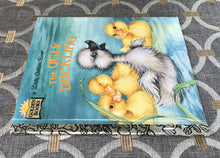 "THE UGLY DUCKLING" PRE-OWNED LITTLE GOLDEN BOOK (1995 COLLECTIBLE EDITION) BY HANS CHRISTIAN ANDERSEN (ILLUSTRATIONS BY LISA MCCUE)