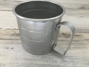 VINTAGE SMALL, ONE-CUP ALUMINUM DRY INGREDIENTS MEASURING CUP