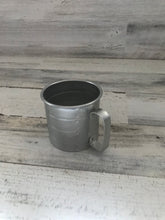 VINTAGE SMALL, ONE-CUP ALUMINUM DRY INGREDIENTS MEASURING CUP