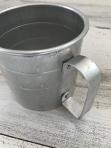 VINTAGE SMALL, ONE-CUP ALUMINUM DRY INGREDIENTS MEASURING CUP