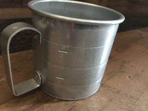 VINTAGE SMALL, ONE-CUP ALUMINUM DRY INGREDIENTS MEASURING CUP