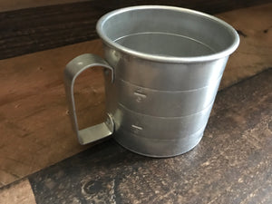 VINTAGE SMALL, ONE-CUP ALUMINUM DRY INGREDIENTS MEASURING CUP