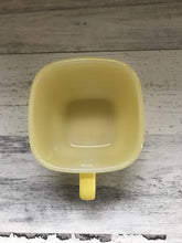 CHARMING VINTAGE GLASSBAKE YELLOW SQUARE CUP (MID-CENTURY)
