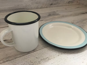 CLASSIC CHILDREN'S ENAMEL PLATE/MUG SET (VINTAGE LOOK, BUT BRAND-NEW)