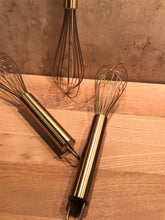 GOLD-FINISH WHISK