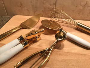 GORGEOUS, HEAVY-DUTY, GOLD-FINISH CAN OPENER