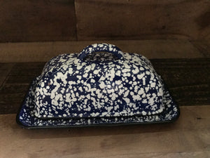 CHARMING, JUMBO-SIZED FARMHOUSE-STYLE SPECKLED BLUE-AND-WHITE ENAMEL BUTTER DISH