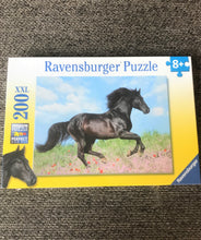 CHILDREN'S 200 EXTRA-LARGE PIECE GALLOPING HORSE PREMIUM PUZZLE (A TOP-QUALITY RAVENSBURGER PUZZLE)
