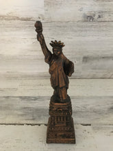 VINTAGE COPPER-LOOK STATUE OF LIBERTY ACCENT DECOR