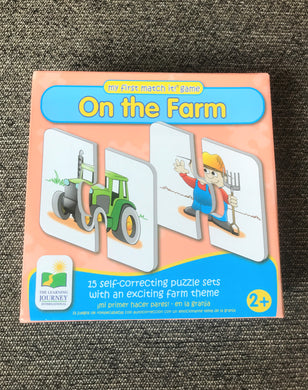 CHILDREN'S FARM MATCHING GAME WITH 15 SETS OF TWO-PIECE 