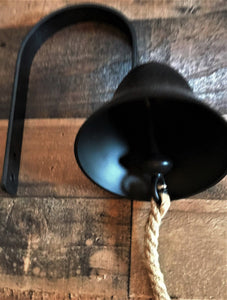 RING-RING-RING! LET'S EAT! COME AND GET IT! CHARMING OLD-SCHOOL BLACK DINNER BELL