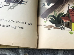 "WALT DISNEY'S DONALD DUCK'S TOY TRAIN" 1950 VINTAGE CHILDREN'S LITTLE GOLDEN BOOK (RARE!)