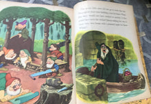 "WALT DISNEY'S SNOW WHITE AND THE SEVEN DWARFS" RARE 1948 VINTAGE LITTLE GOLDEN BOOK