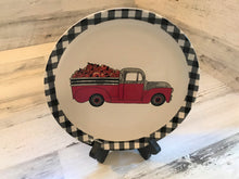 BLACK BUFFALO-CHECK TRIM/RETRO, RED TRUCK WITH A LOAD OF PUMPKINS DECORATIVE PLATE