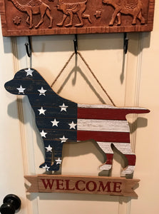 ATTENTION, DOG-LOVERS! CHARMING RED, WHITE, AND BLUE WOODEN DOG "WELCOME" DECOR