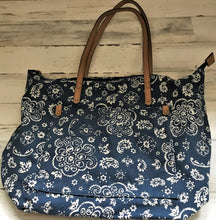 PATRIOTIC CANVAS TOTE-STYLE PURSE:  FOUR DIFFERENT STYLES (BLUE AND WHITE STARS/BLUE BANDANA-PATTERN/RED BANDANA-PATTERN/BLUE NAUTICAL