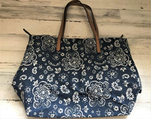 PATRIOTIC CANVAS TOTE-STYLE PURSE:  FOUR DIFFERENT STYLES (BLUE AND WHITE STARS/BLUE BANDANA-PATTERN/RED BANDANA-PATTERN/BLUE NAUTICAL