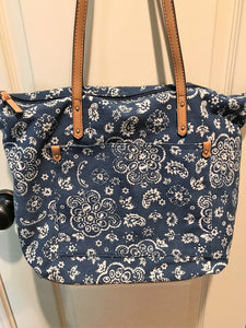 PATRIOTIC CANVAS TOTE-STYLE PURSE:  FOUR DIFFERENT STYLES (BLUE AND WHITE STARS/BLUE BANDANA-PATTERN/RED BANDANA-PATTERN/BLUE NAUTICAL