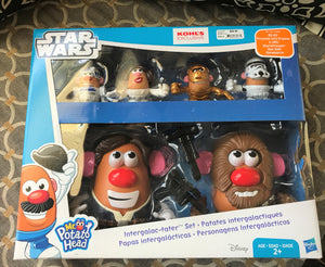 MR. POTATO HEAD STAR WARS HUGE 41-PIECE SET--COMES WITH FOUR LITTLE SPUDS AND TWO LARGE POTATO HEADS (MAKES A WONDERFUL GIFT FOR A CHILD OR FOR A STAR WARS' FAN/COLLECTOR)