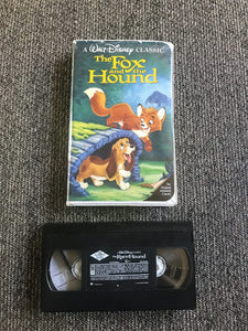 RARE BLACK DIAMOND ORIGINAL CLAMSHELL-CASE COPY OF "THE FOX AND THE HOUND" WALT DISNEY HOME VIDEO/THE CLASSICS (VHS 2041)