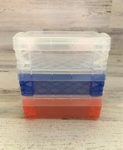 WEE, WITTLE, PLASTIC STORAGE BOXES (PERFECT FOR CRAYONS OR SMALL TREASURES)