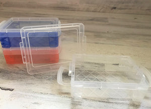 WEE, WITTLE, PLASTIC STORAGE BOXES (PERFECT FOR CRAYONS OR SMALL TREASURES)