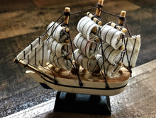 THE TEENY-TINIEST, MOST CHARMING MODEL WOOD SHIP DECOR ACCENT (EXTREMELY-DETAILED)