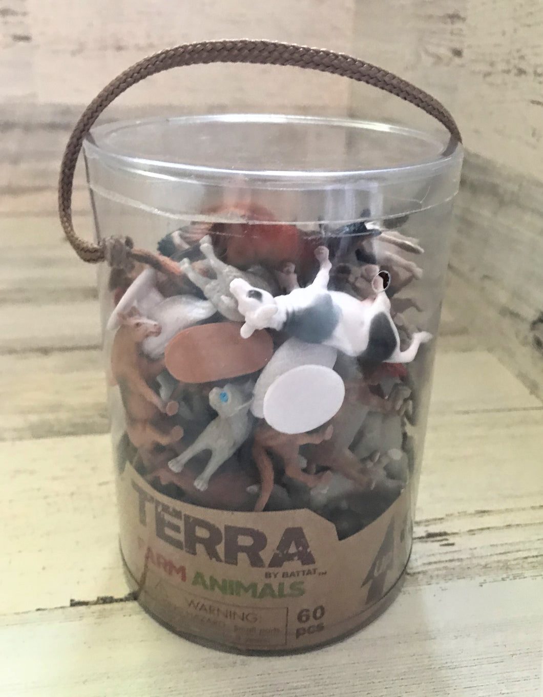 60-PIECE TERRA PLASTIC FARM ANIMALS SET