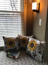 SO PRETTY! 3-D PETALS SUNFLOWER FARMHOUSE THROW PILLOW